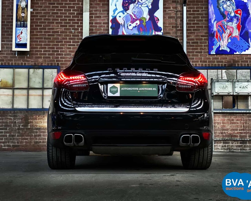 -VERVALLEN- Porsche Cayenne Turbo 4.8 V8 500pk 2013, 9-TTN-90