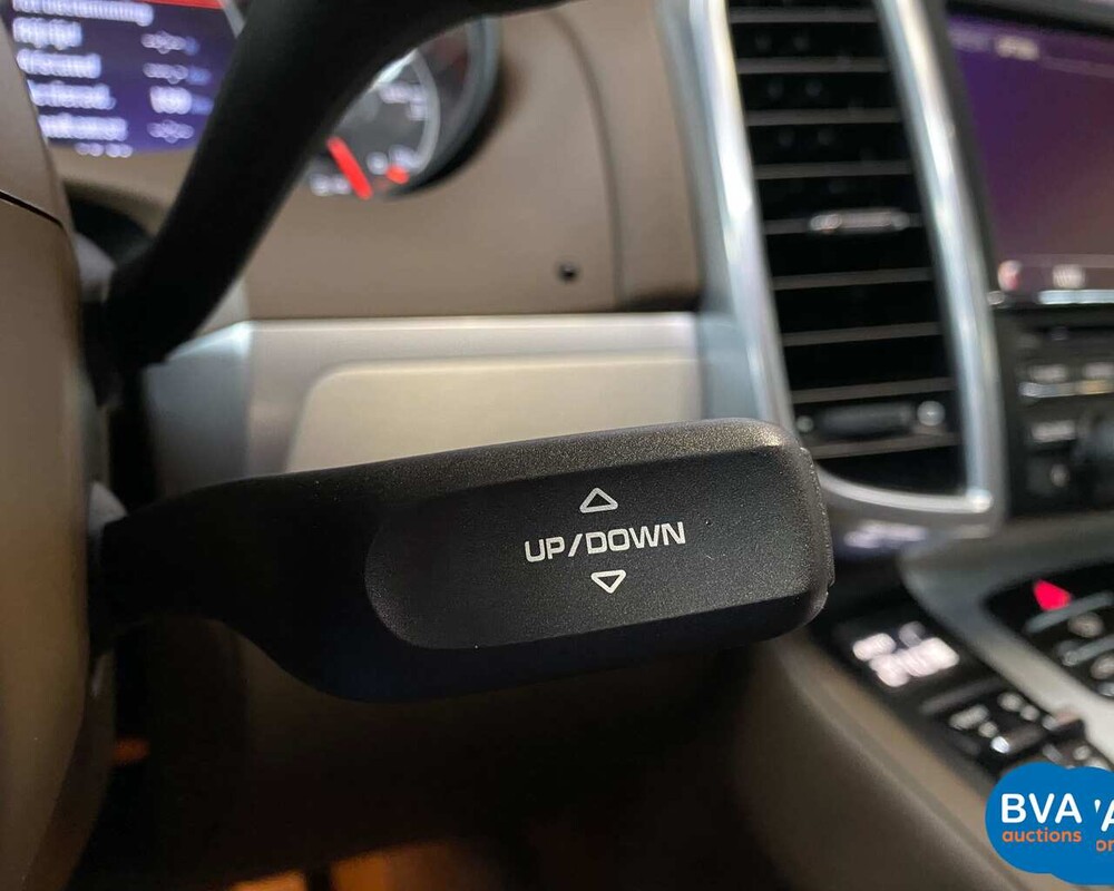 -VERVALLEN- Porsche Cayenne Turbo 4.8 V8 500pk 2013, 9-TTN-90