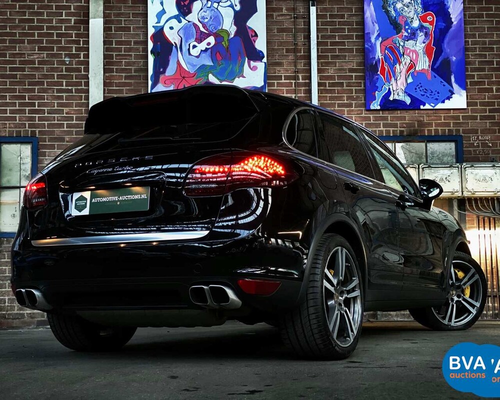 -VERVALLEN- Porsche Cayenne Turbo 4.8 V8 500pk 2013, 9-TTN-90
