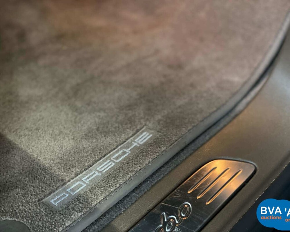 -VERVALLEN- Porsche Cayenne Turbo 4.8 V8 500pk 2013, 9-TTN-90