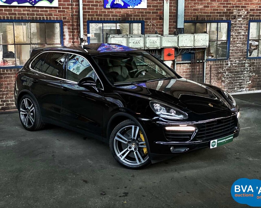 -VERVALLEN- Porsche Cayenne Turbo 4.8 V8 500pk 2013, 9-TTN-90