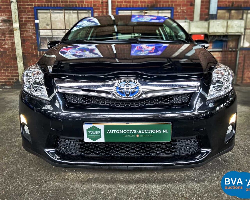 Toyota Auris Full Hybrid 1.8 Dynamic 2010, 83-NDB-1