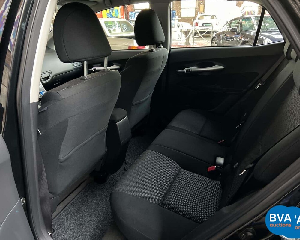 Toyota Auris Full Hybrid 1.8 Dynamic 2010, 83-NDB-1