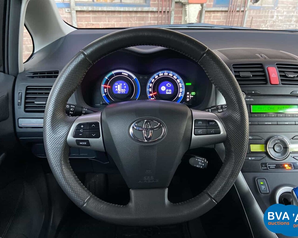 Toyota Auris Full Hybrid 1.8 Dynamic 2010, 83-NDB-1