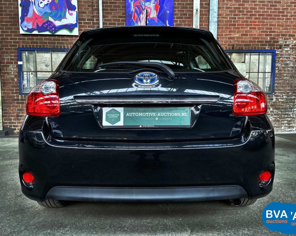 Toyota Auris Full Hybrid 1.8 Dynamic 2010, 83-NDB-1