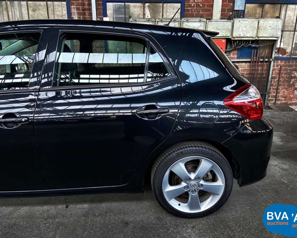 Toyota Auris Full Hybrid 1.8 Dynamic 2010, 83-NDB-1