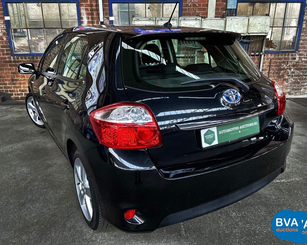 Toyota Auris Full Hybrid 1.8 Dynamic 2010, 83-NDB-1