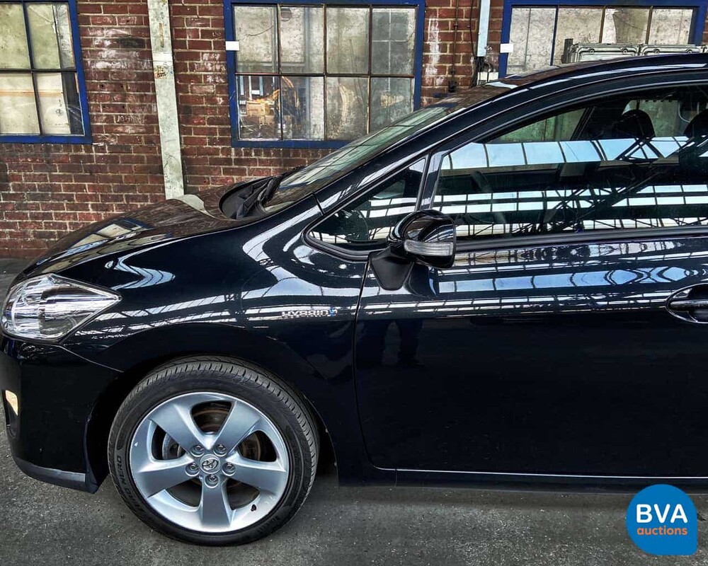 Toyota Auris Full Hybrid 1.8 Dynamic 2010, 83-NDB-1