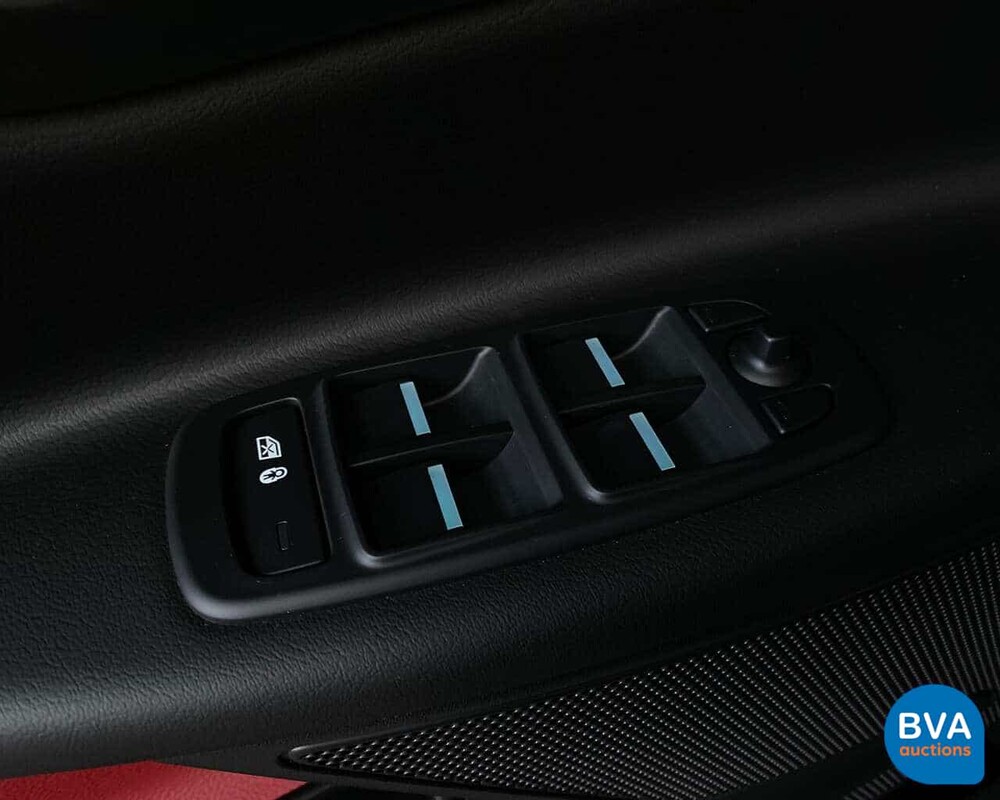 Jaguar XE R-Sport 20d 180pk Automaat -Nieuw-