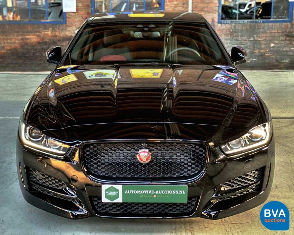 Jaguar XE R-Sport 20d 180pk Automaat -Nieuw-