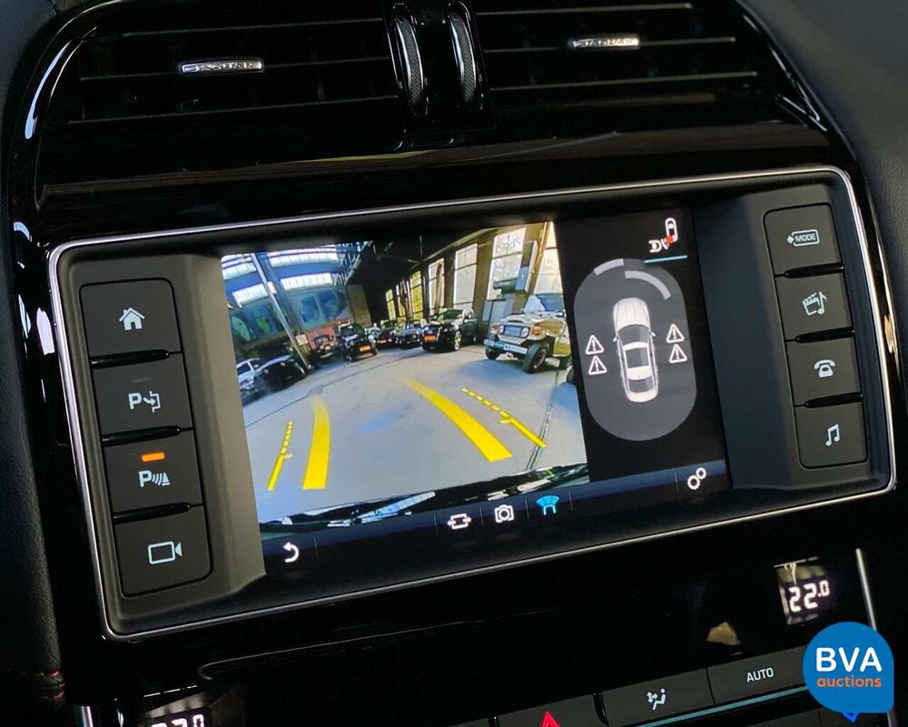 Jaguar XE R-Sport 20d 180pk Automaat -Nieuw-