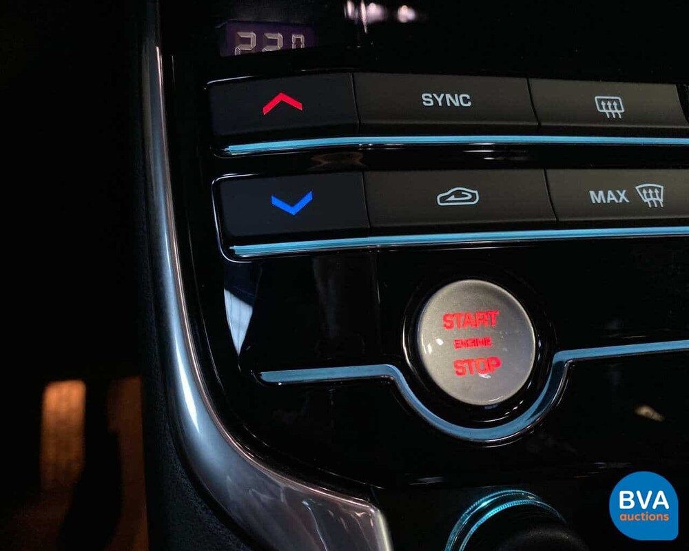 Jaguar XE R-Sport 20d 180pk Automaat -Nieuw-