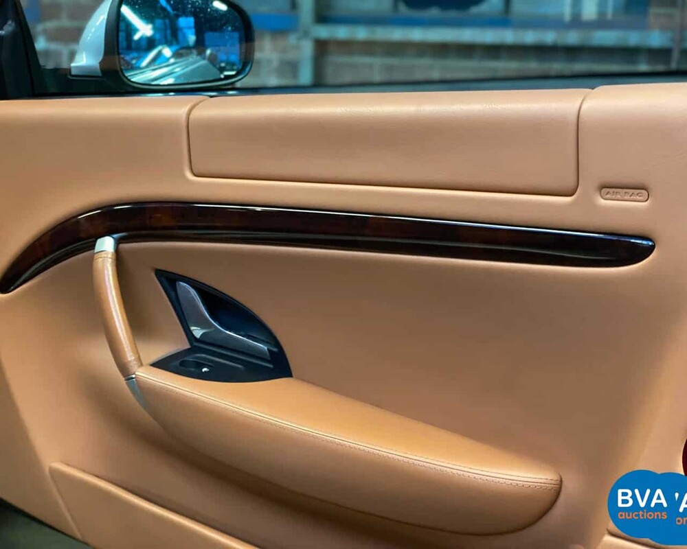 Maserati GranTurismo 4.2 V8 405pk 2008, 49-ZH-FS