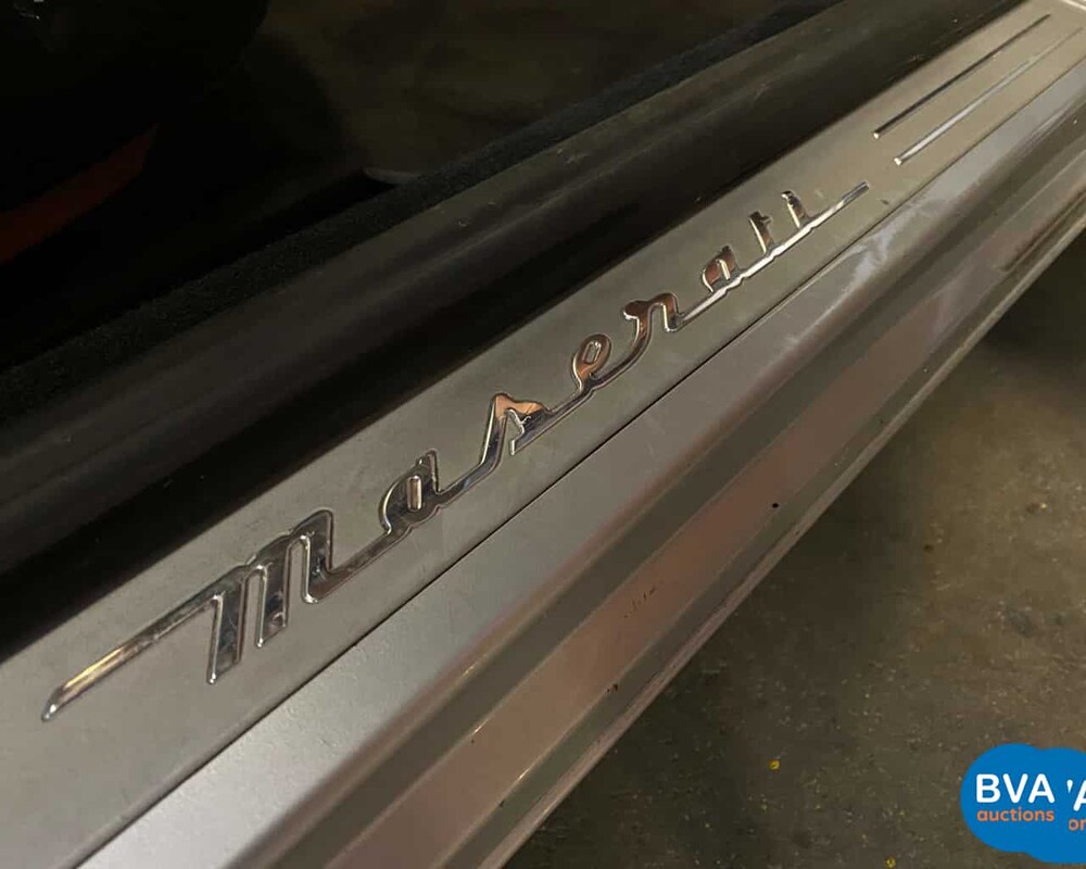 Maserati GranTurismo 4.2 V8 405pk 2008, 49-ZH-FS