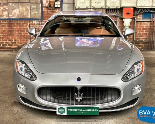 Maserati GranTurismo 4.2 V8 405pk 2008, 49-ZH-FS