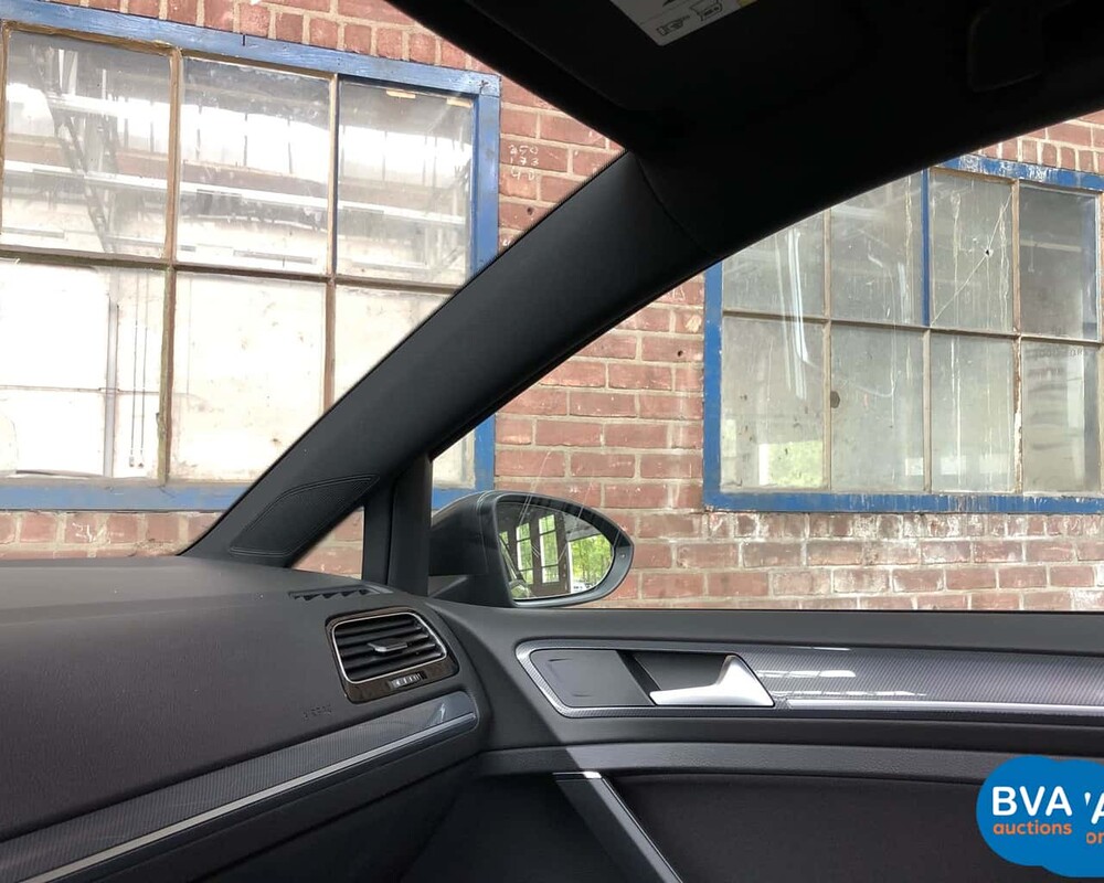 Volkswagen Golf 7 Hatchback 2.0 TDI 150 PK DSG Highline 2018 -Nieuw-