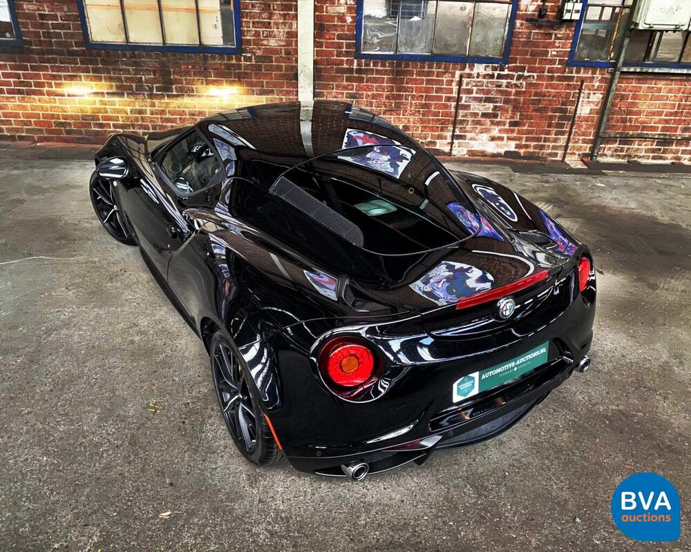Alfa Romeo 4C 1750Tbi 240pk 895kg 2014