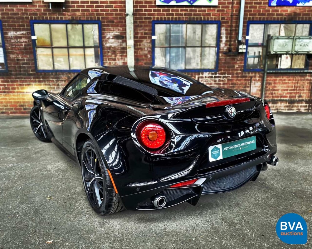 Alfa Romeo 4C 1750Tbi 240pk 895kg 2014