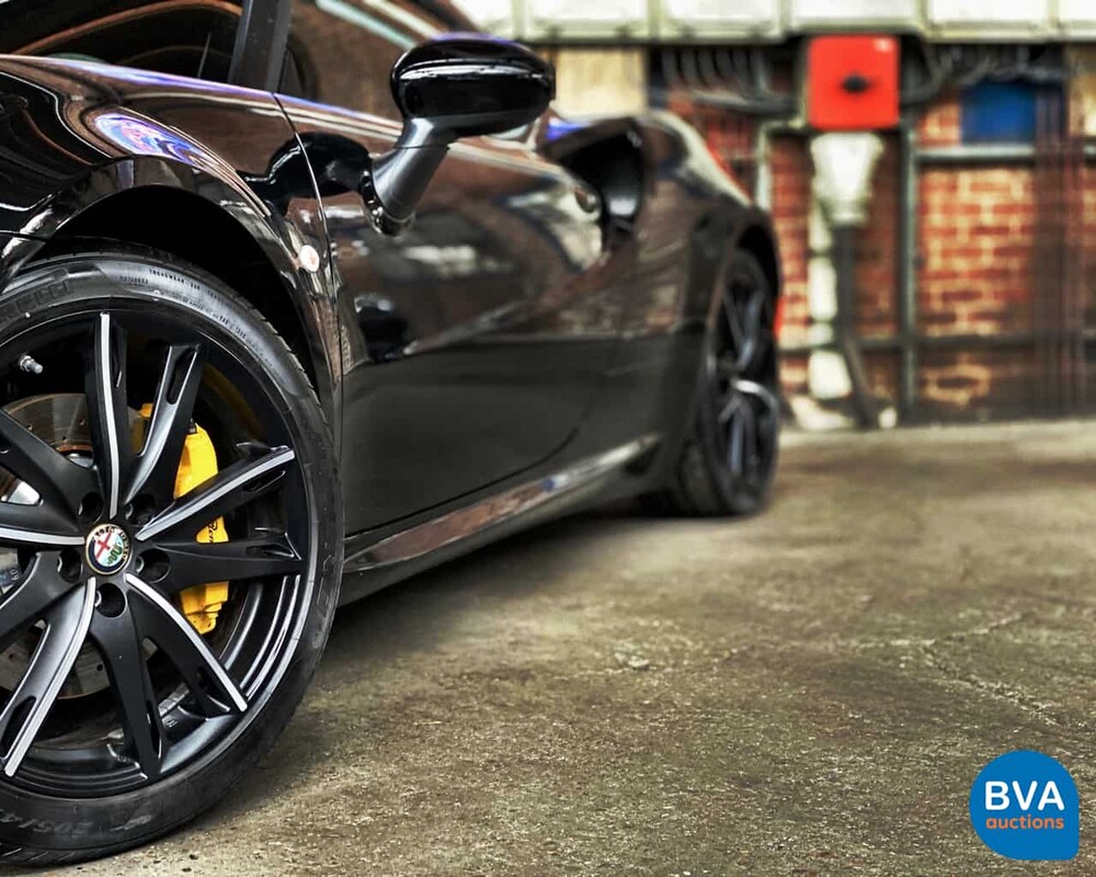 Alfa Romeo 4C 1750Tbi 240pk 895kg 2014