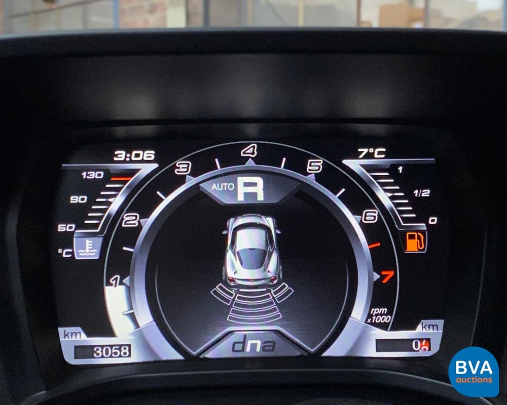 Alfa Romeo 4C 1750Tbi 240pk 895kg 2014