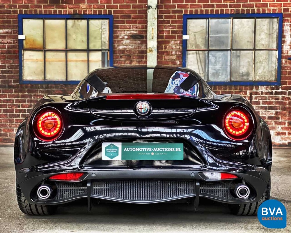 Alfa Romeo 4C 1750Tbi 240pk 895kg 2014