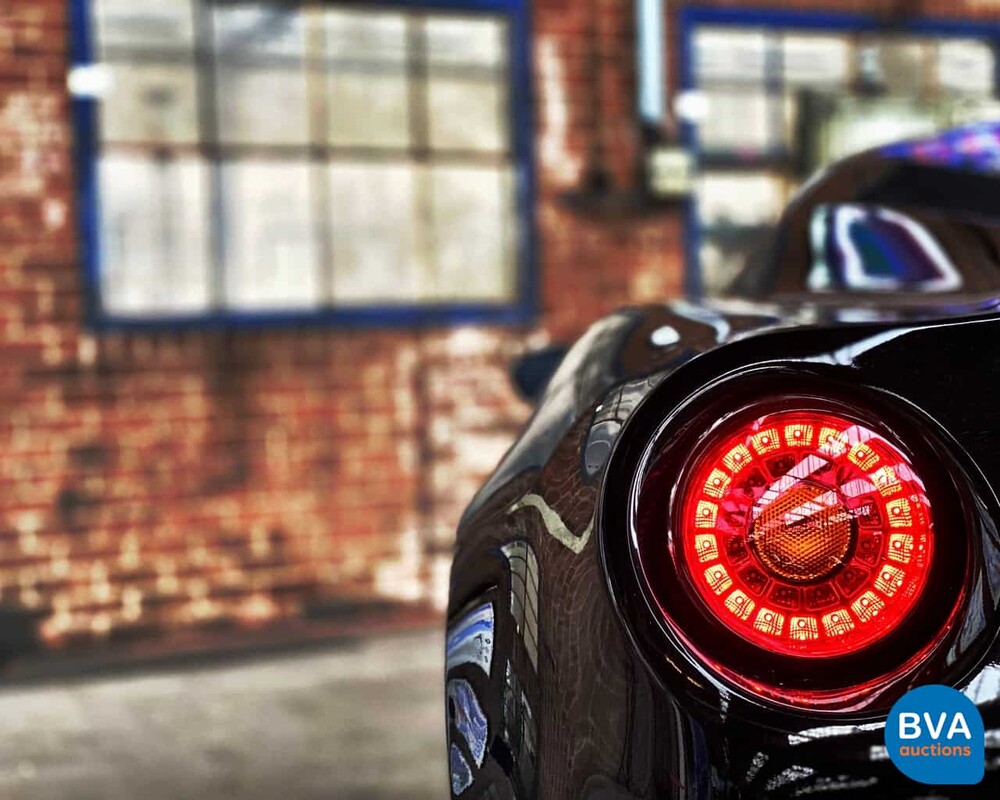 Alfa Romeo 4C 1750Tbi 240pk 895kg 2014