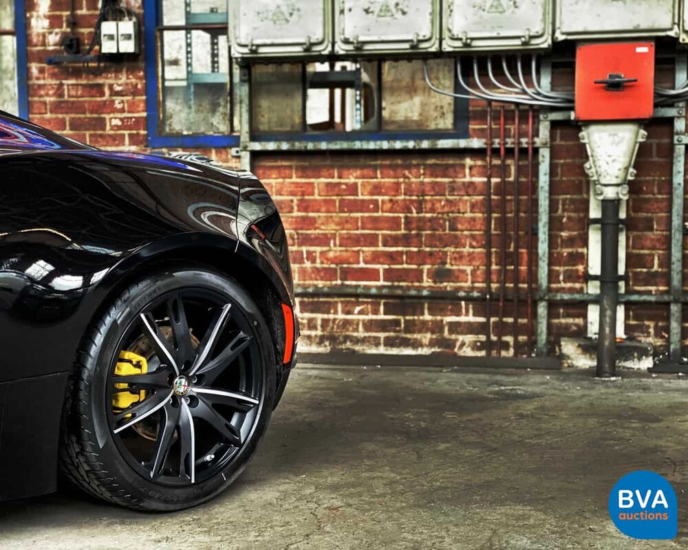 Alfa Romeo 4C 1750Tbi 240pk 895kg 2014