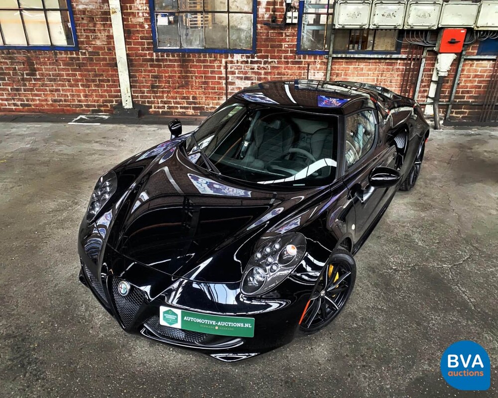 Alfa Romeo 4C 1750Tbi 240pk 895kg 2014