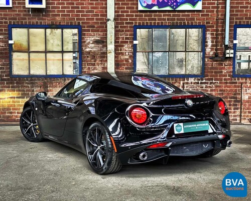 Alfa Romeo 4C 1750Tbi 240pk 895kg 2014