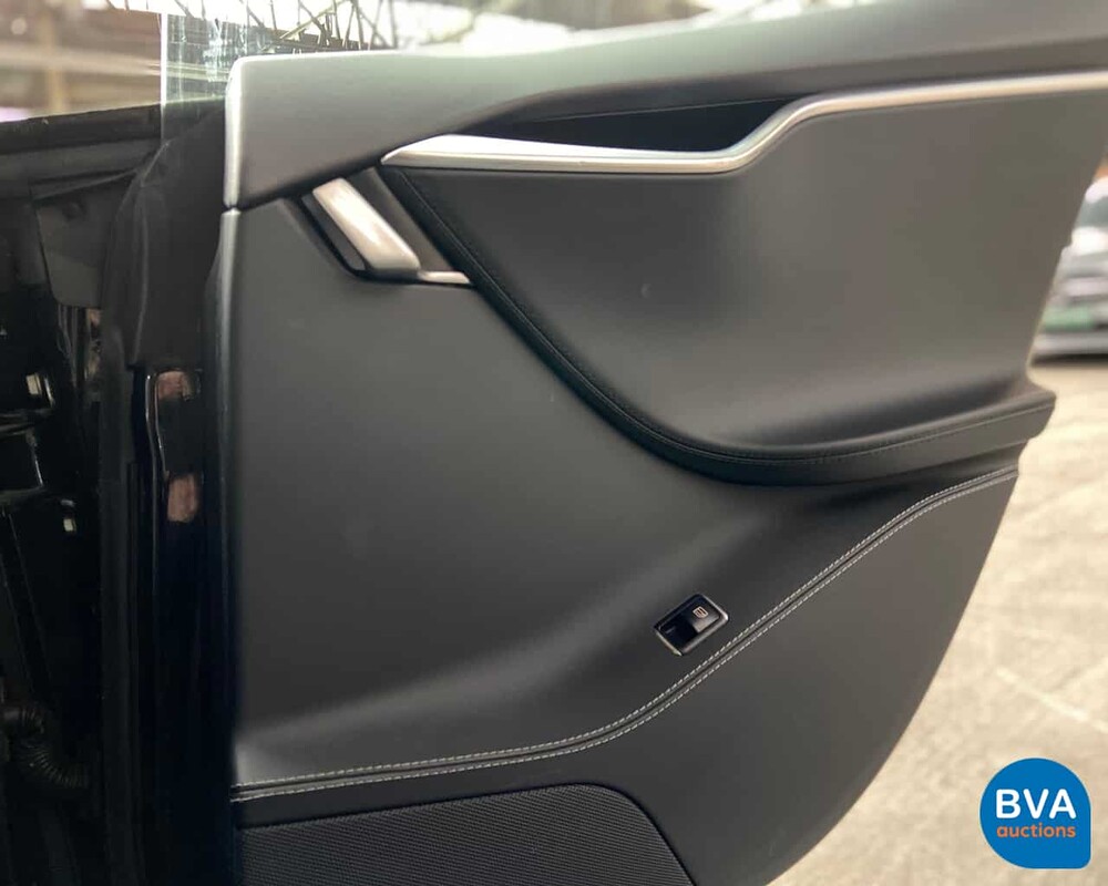 Tesla Model S 60 306pk 2013 -interieurupdate 2018-, 7-TFB-14