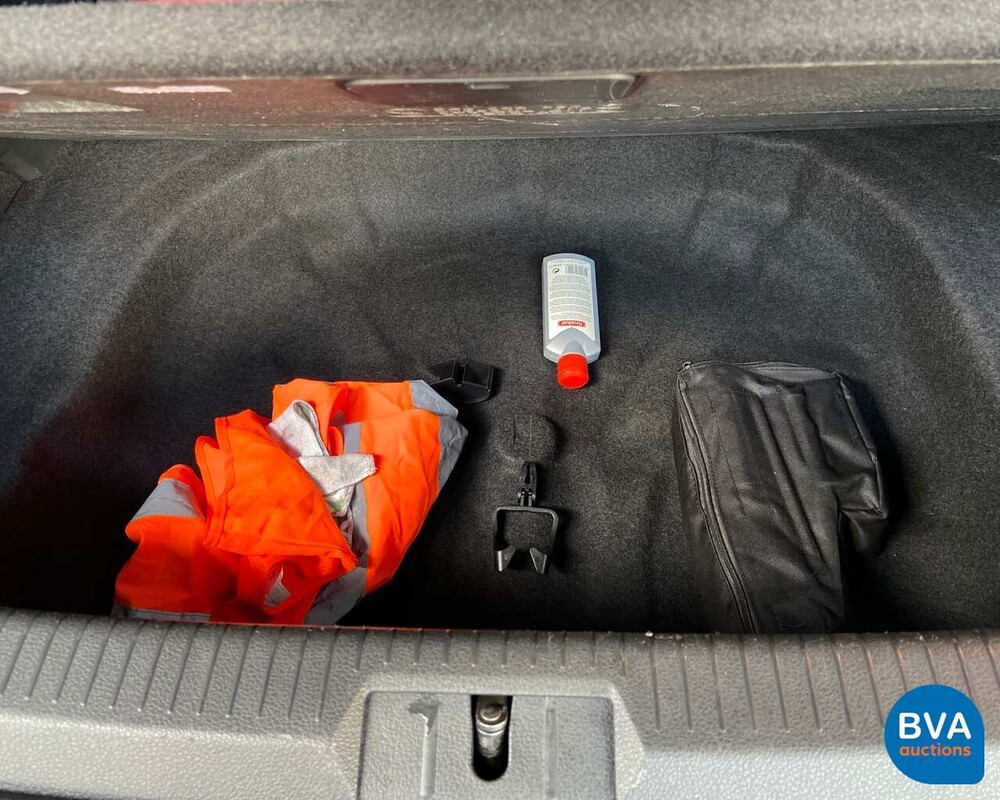 Volkswagen Golf GTI 2.0 TFSI 220pk 2013, H-320-FZ