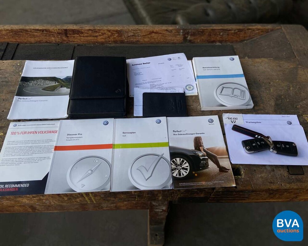 Volkswagen Golf GTI 2.0 TFSI 220pk 2013, H-320-FZ