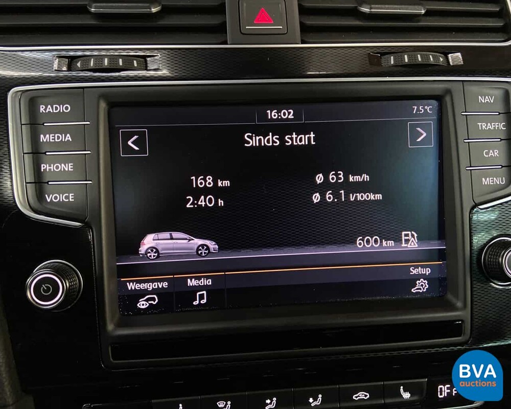 Volkswagen Golf GTI 2.0 TFSI 220pk 2013, H-320-FZ