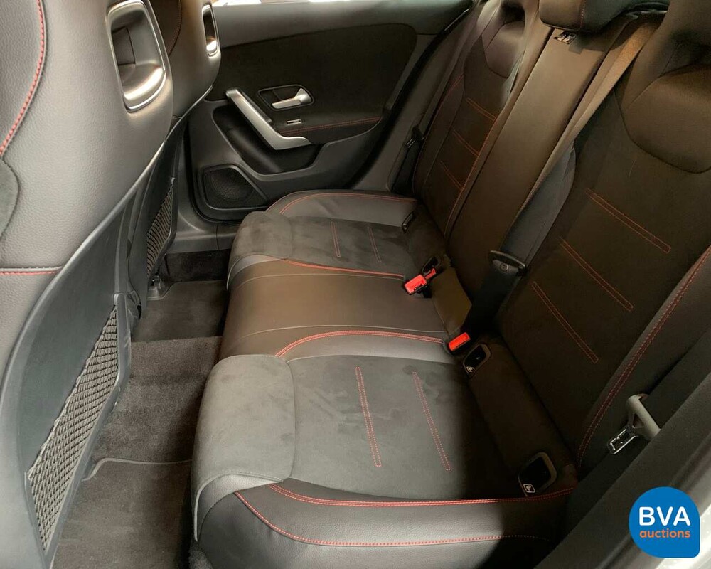 Mercedes-Benz A200 AMG 2019 163pk A-Klasse NW-Model -Garantie-