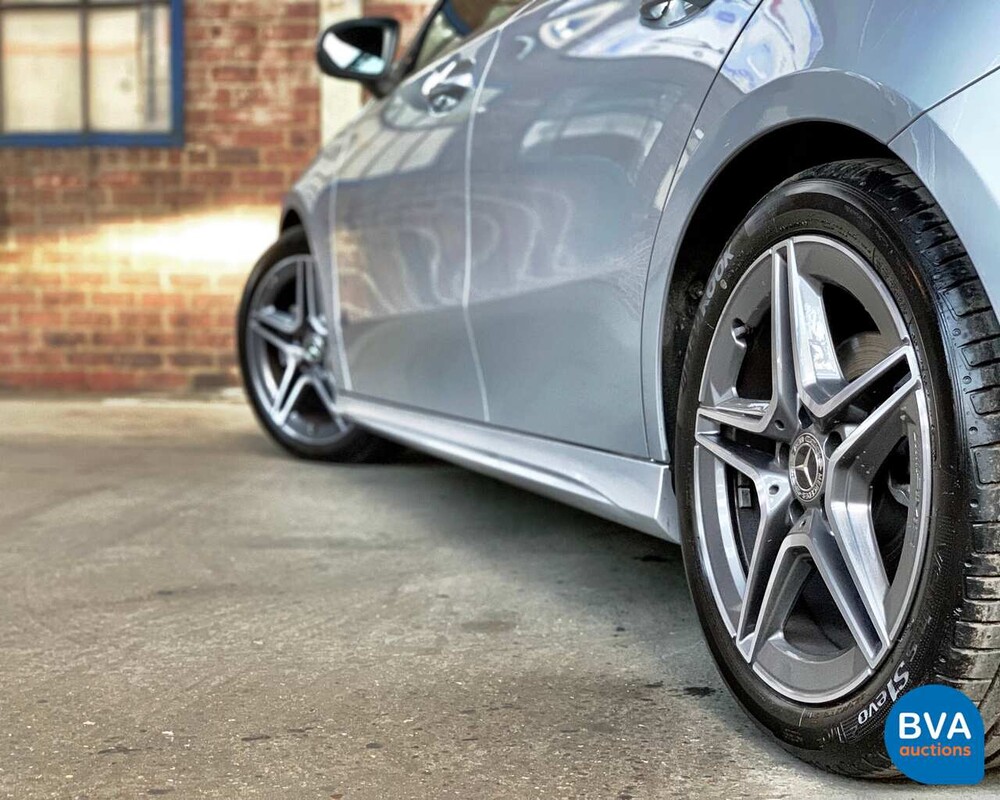 Mercedes-Benz A200 AMG 2019 163pk A-Klasse NW-Model -Garantie-