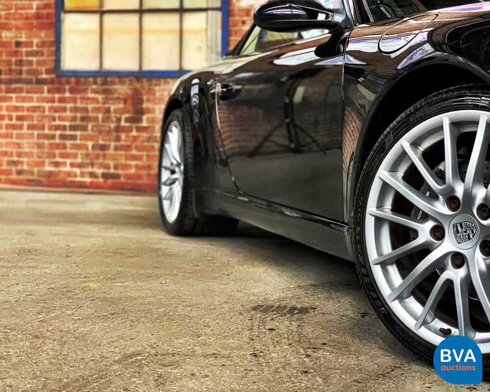 Porsche 911 Carrera Cabriolet 325pk 2005, 53-LDX-7