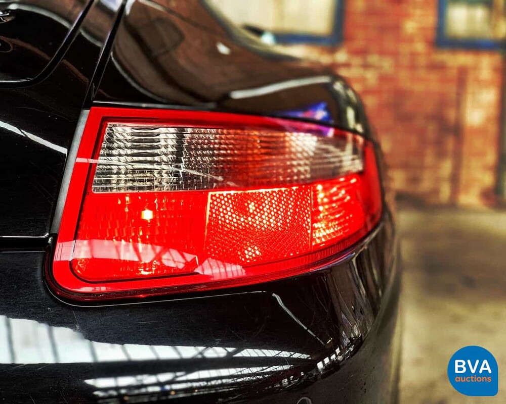 Porsche 911 Carrera Cabriolet 325pk 2005, 53-LDX-7