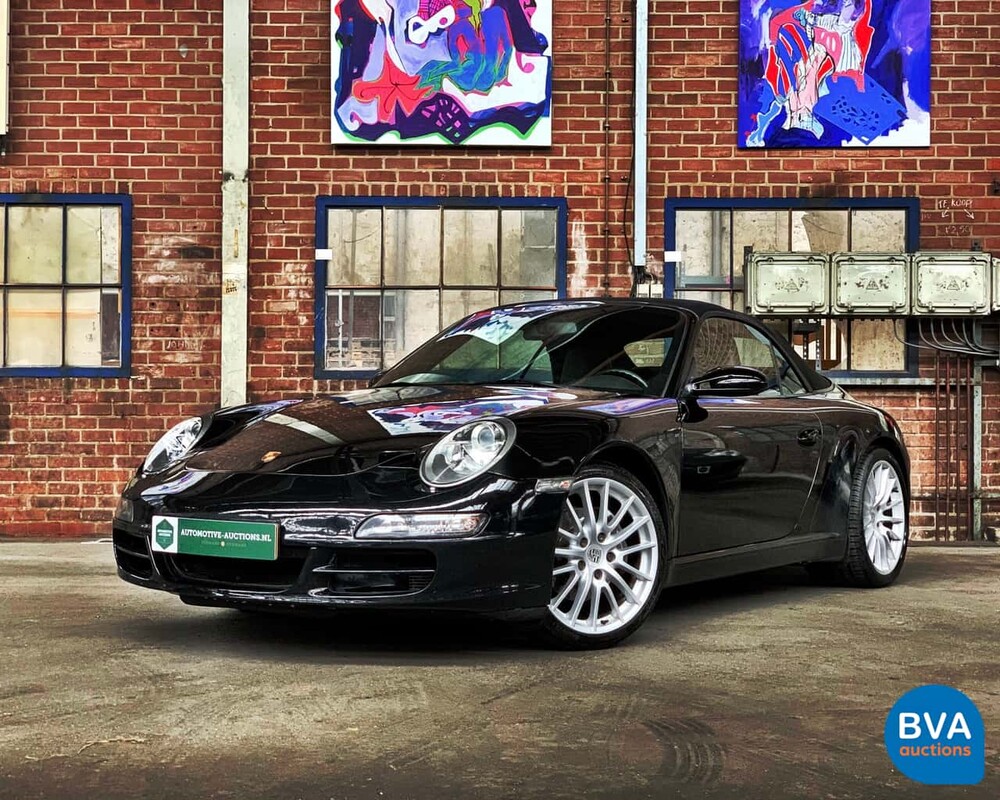 Porsche 911 Carrera Cabriolet 325pk 2005, 53-LDX-7