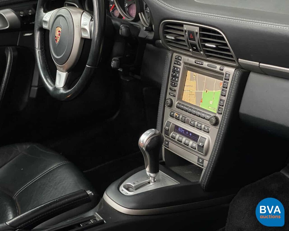 Porsche 911 Carrera Cabriolet 325pk 2005, 53-LDX-7