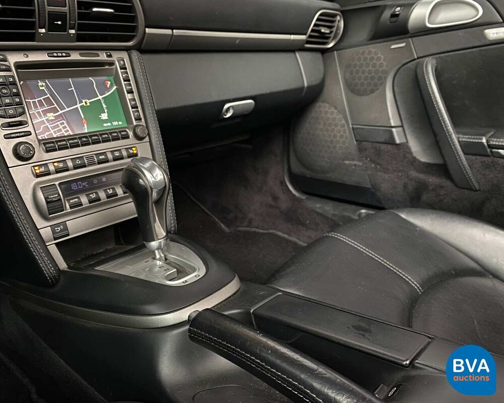 Porsche 911 Carrera Cabriolet 325pk 2005, 53-LDX-7