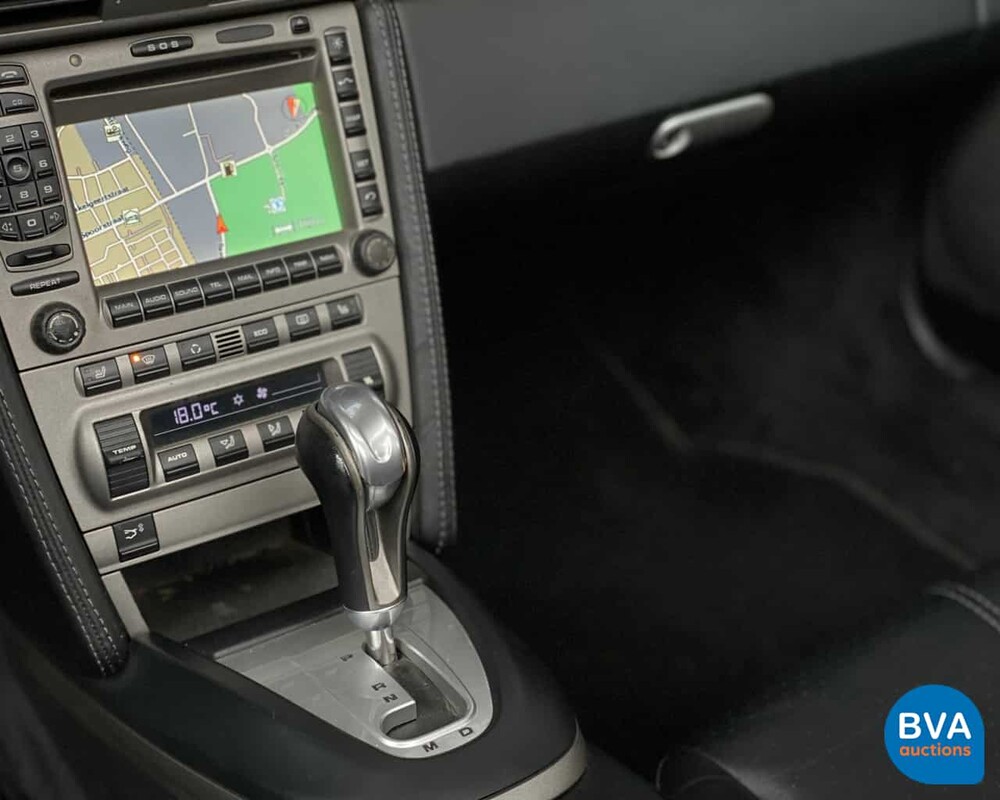 Porsche 911 Carrera Cabriolet 325pk 2005, 53-LDX-7