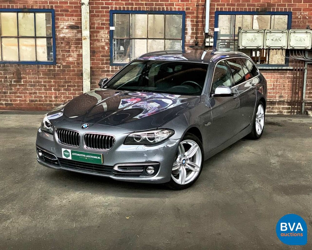 BMW 5-Serie 520d Touring 184pk 2014, 8-XGN-05