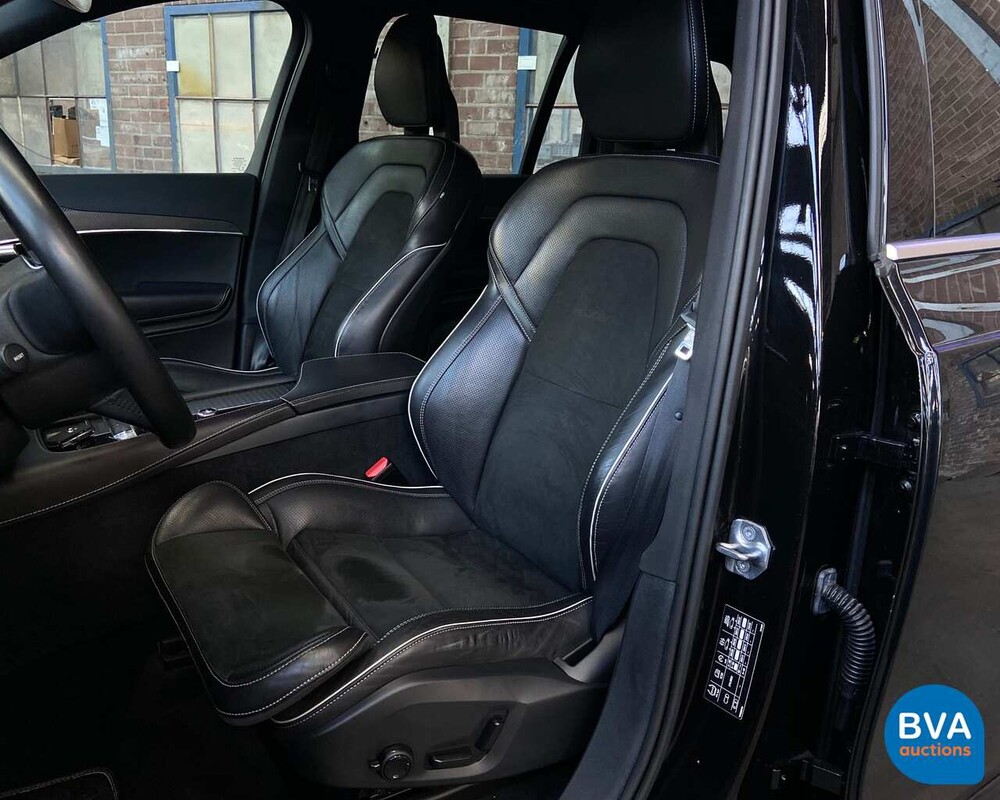 Volvo XC90 T8 AWD R-Design 408pk 2015, HL-692-V