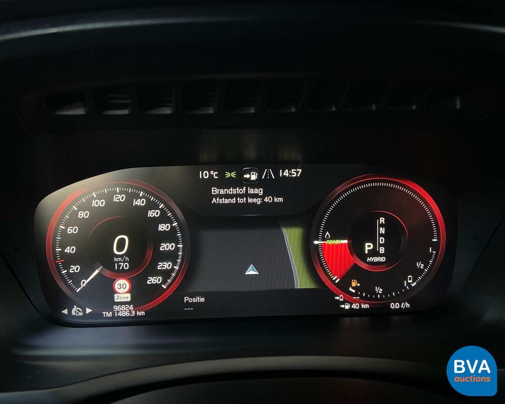 Volvo XC90 T8 AWD R-Design 408pk 2015, HL-692-V