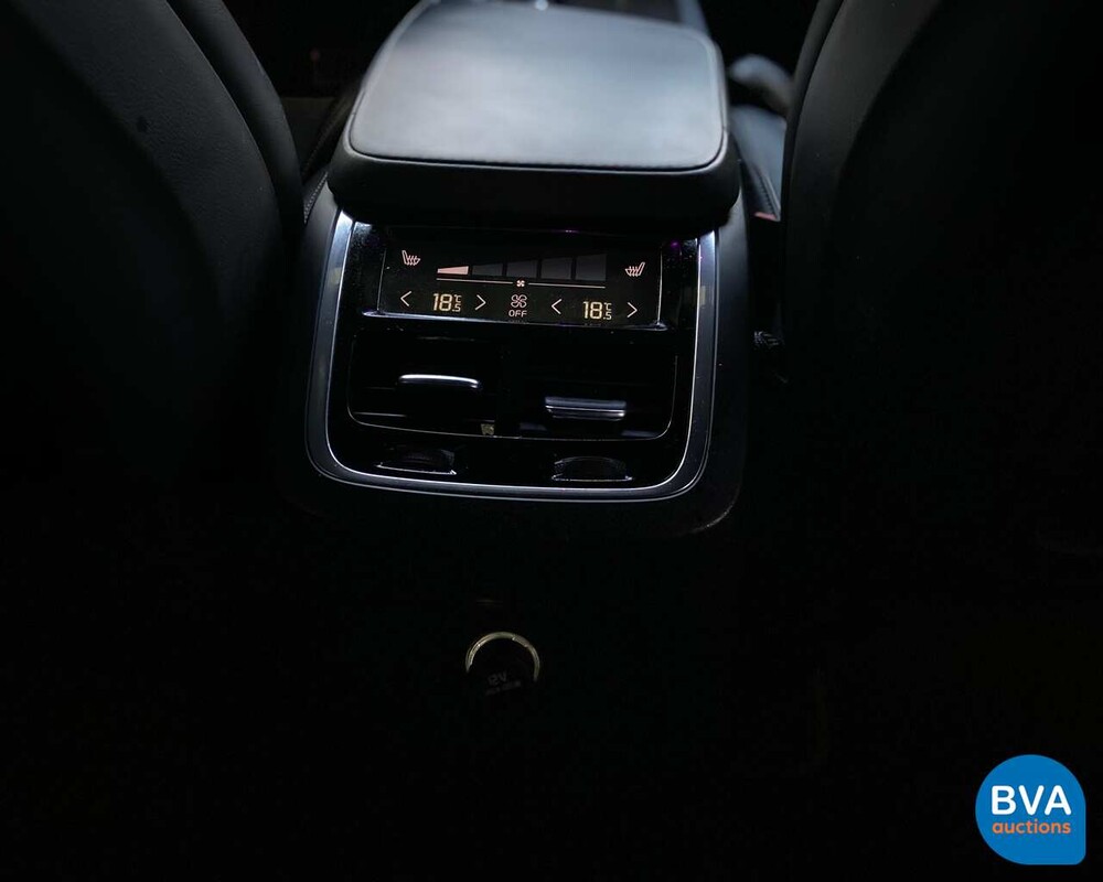 Volvo XC90 T8 AWD R-Design 408pk 2015, HL-692-V