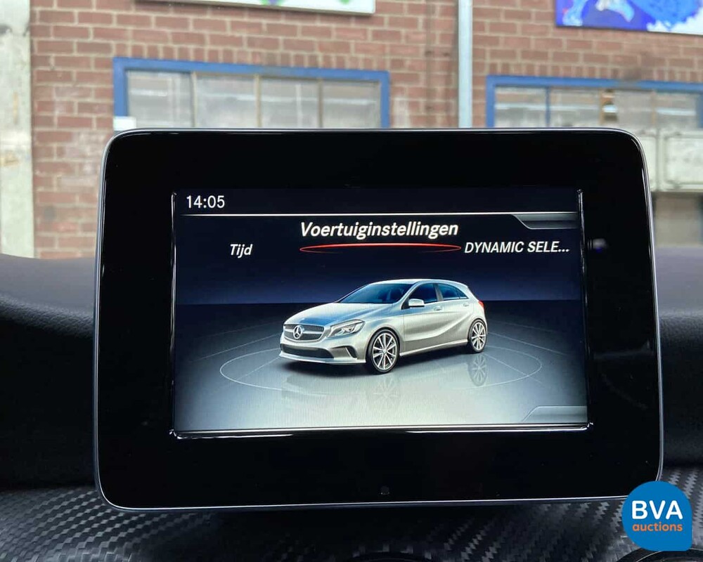 Mercedes-Benz A45 AMG 4Matic 380pk 2016, XX-209-X