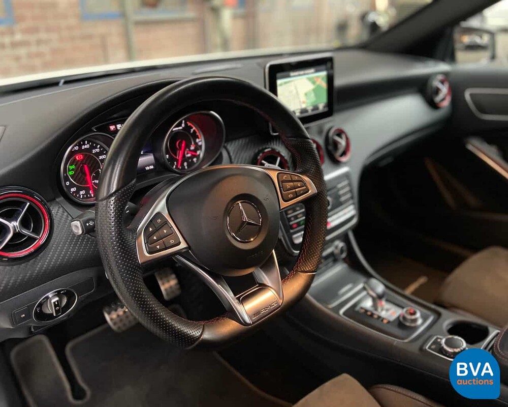 Mercedes-Benz A45 AMG 4Matic 380pk 2016, XX-209-X