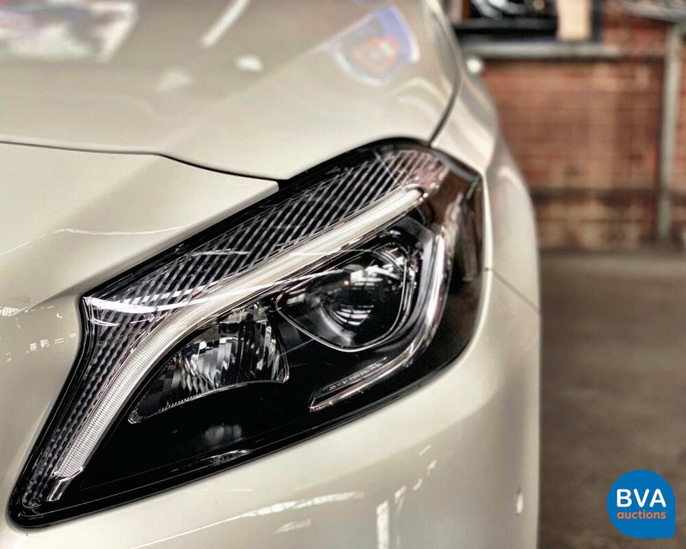 Mercedes-Benz A45 AMG 4Matic 380pk 2016, XX-209-X