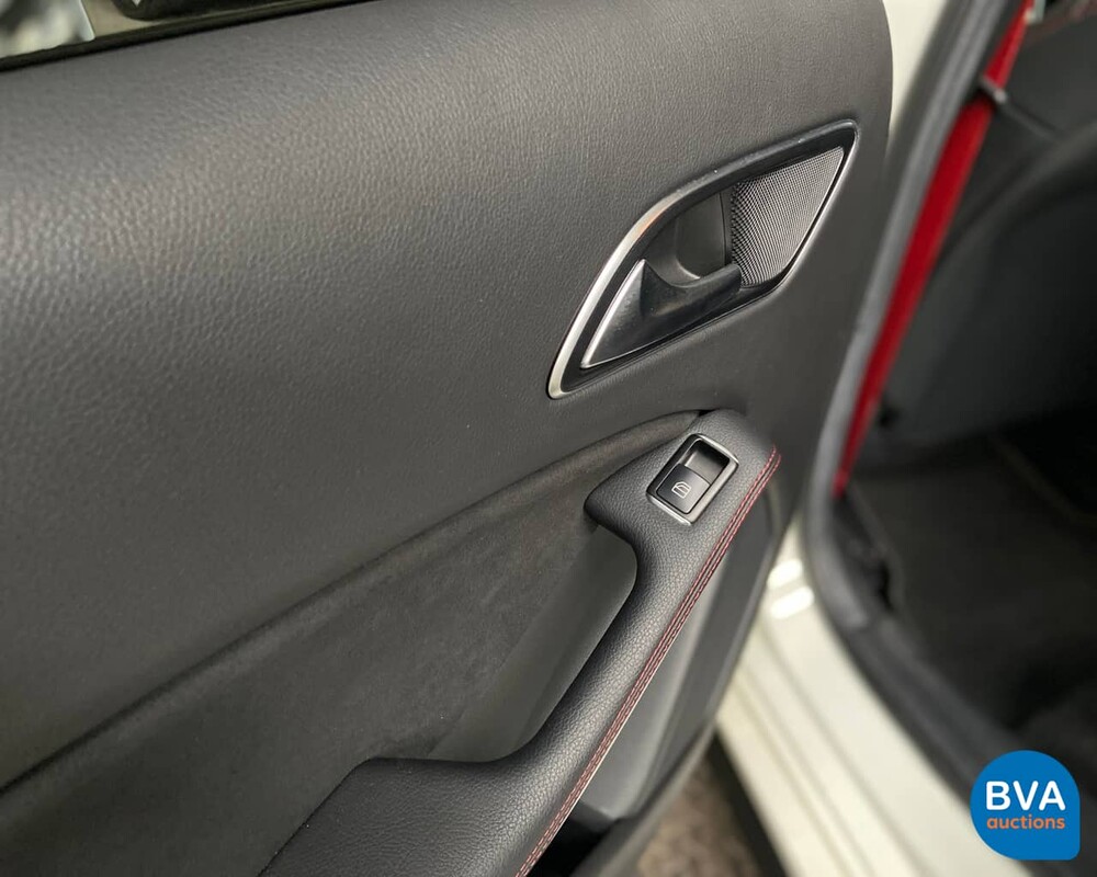 Mercedes-Benz A45 AMG 4Matic 380pk 2016, XX-209-X