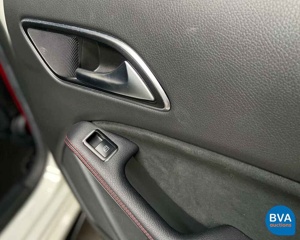 Mercedes-Benz A45 AMG 4Matic 380pk 2016, XX-209-X